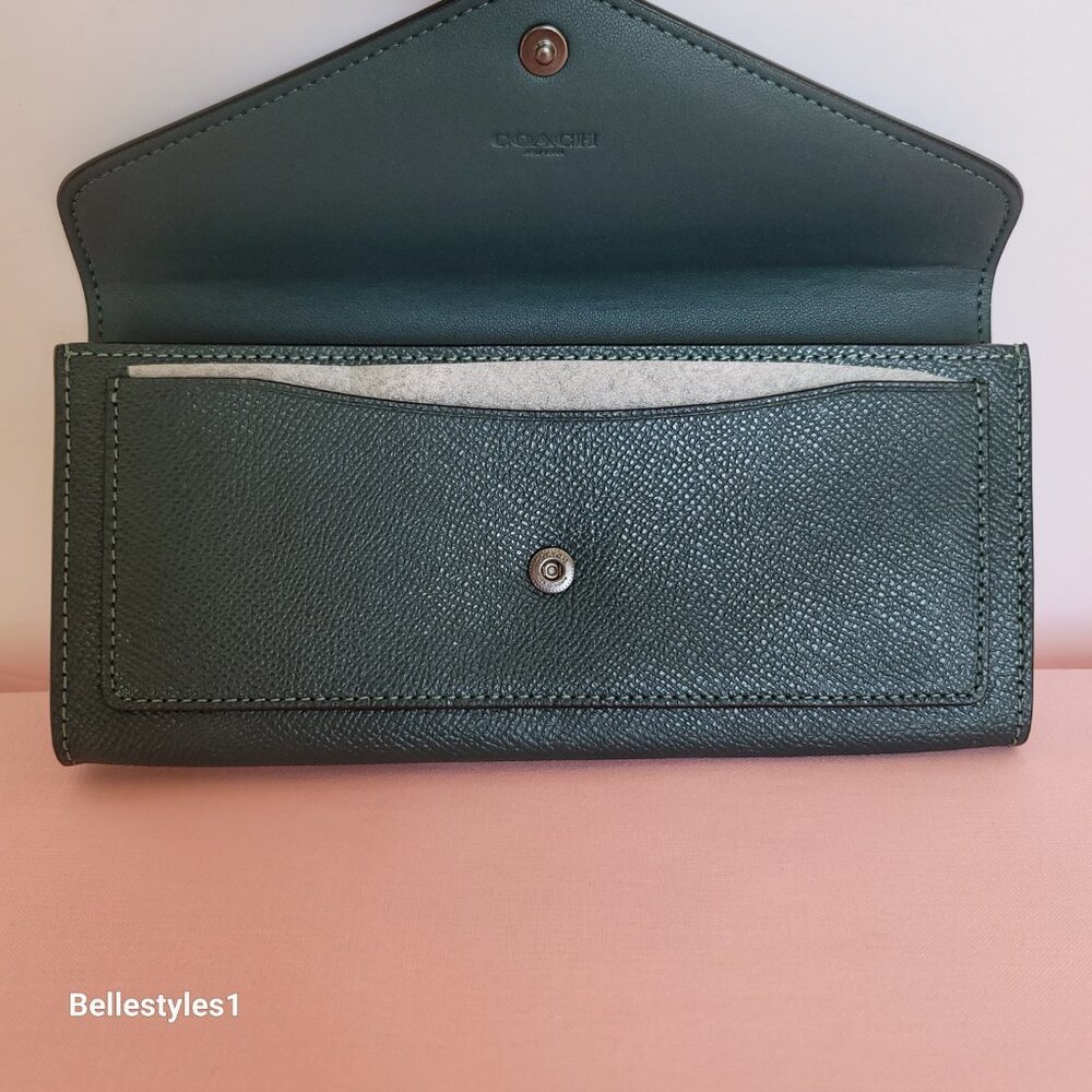 COACH Wyn Envelope Crossgrain Leather Large Wallet- Forest color⭐ - Picture 12 of 16